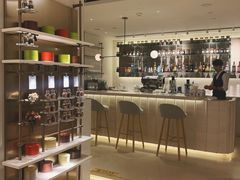 -théATRE 茶聚场(王府中環店)