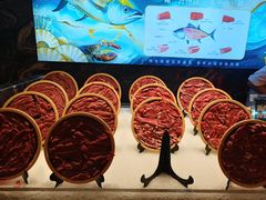 -雍容荟帝王蟹活龙虾展台自助(IFS黑金店)
