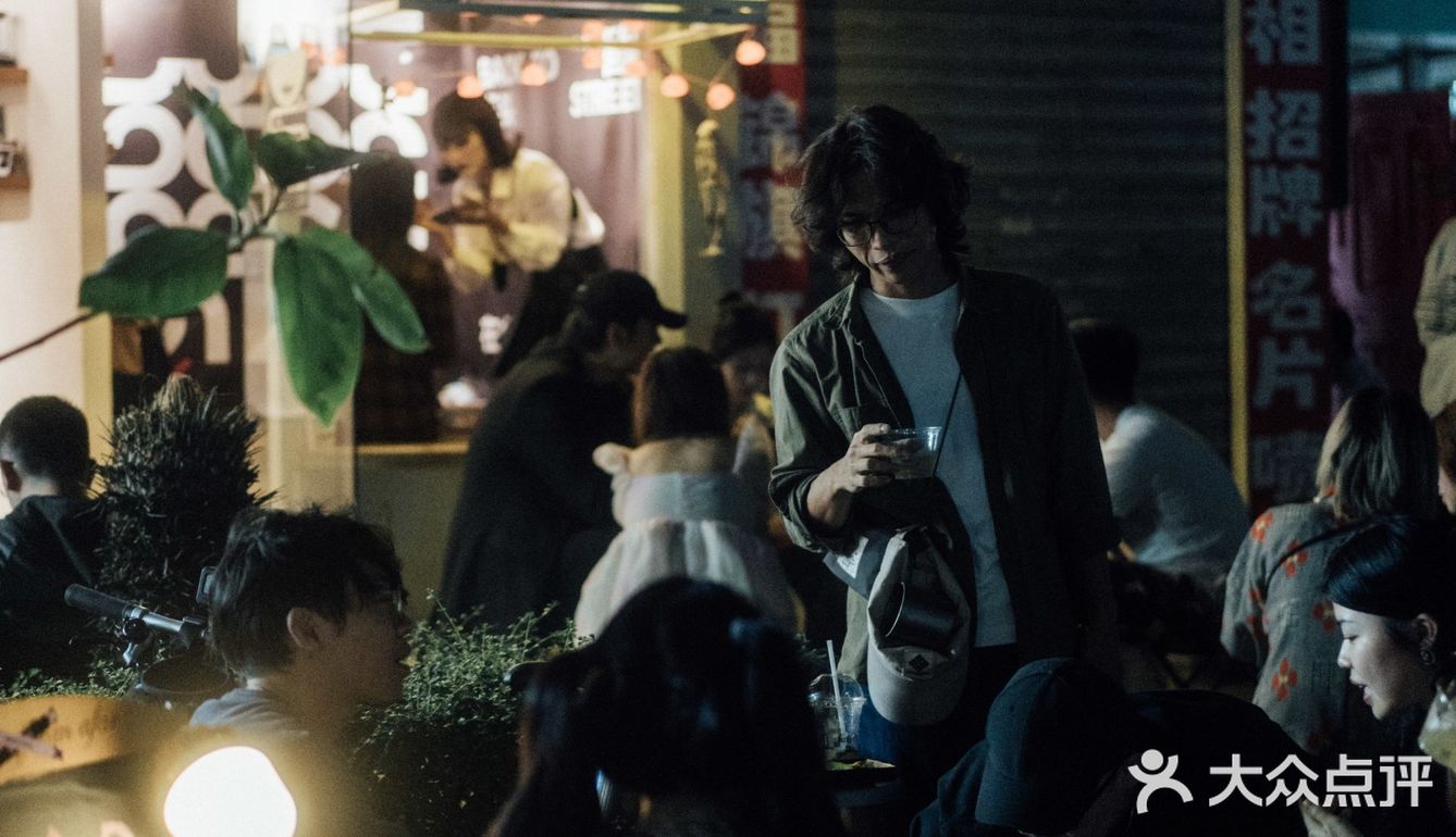 车公庙新晋街头酒馆-7ROAD