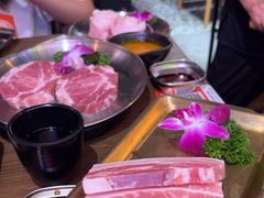 -香猪坊韩国烤肉专属门店(魏公村店)