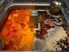 双拼锅底-海底捞火锅(宇飞大厦店)