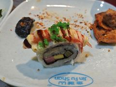 -金滏山烤肉·海鲜·火锅自助餐厅(襄阳万达店)