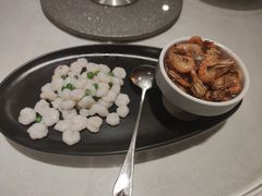 江南特色双拼虾-无锡城中皇冠假日酒店·芳园中餐厅
