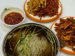 -三姐妹冷面馆(保卫路店)