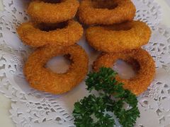 炸洋葱圈-小白桦西餐厅