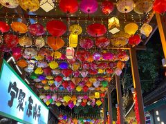 -三亚湾红树林度假酒店美食街