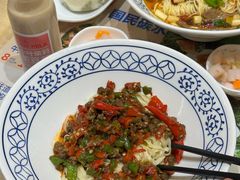 -李与白包子铺(桐梓林店)