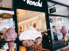 门面-VENCHI 闻绮(上海佛罗伦萨小镇店)