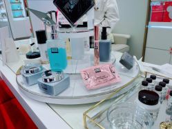 -奥伦纳素Erno Laszlo