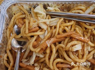 香啊二食堂自助餐价格虽然稳居榜首但是味道也是同样第一
