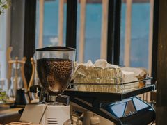 -Metal hands·铁手咖啡