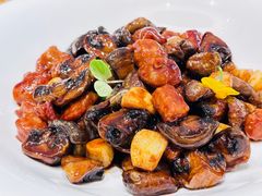 -品海楼·大连海胆锅贴馆(东港店)