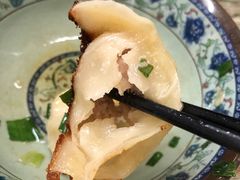 -无名氏宵夜小摊(祝家三姐妹馄饨店)