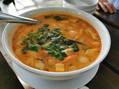 -Green Tree Rest. & Pub