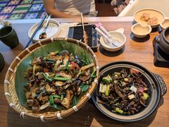 -云海肴·汽锅鸡·云南菜(天山百盛优客店)