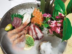 -枝魯枝魯自助料理