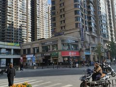 -曼哈顿商业广场(升龙广场店)