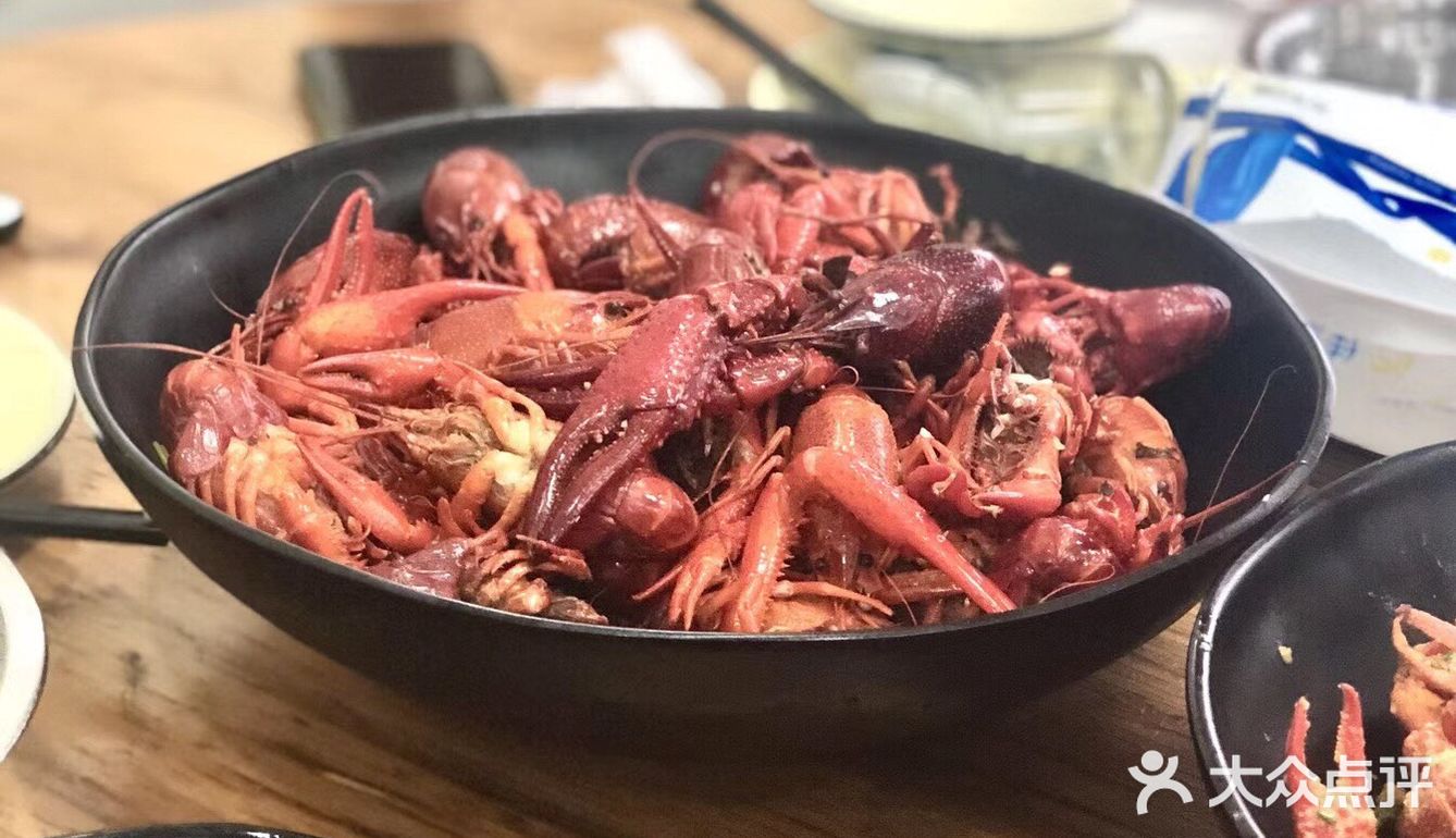人多，热闹！图一：蒜泥虾