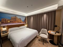 -维也纳酒店(罗湖口岸国贸东门店)