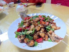 -煲来饱去冷水鱼