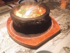 石锅沃豆腐-桂满陇-十里风荷(合生汇店)