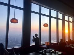 -广州柏悦酒店·悦吧·顶楼露天酒吧