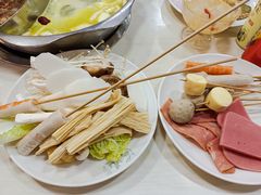 -尚品海鲜肥牛自助火锅(湖明店)