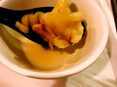 -鲜入围煮花胶鸡海鲜火锅