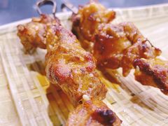 -乡村馕坑肉·烧烤·新疆菜·本地人更爱吃(阿勒泰首店)
