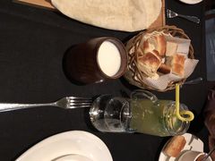 -Efes Turkish & Mediterranean Cuisine 艾菲斯餐厅(陆家嘴店)