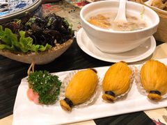 捞起野生黑木耳-虾饺妹·粤式手工点心(水荫路店)