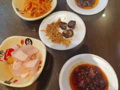 -富正毅三下锅·湘西韵味(天门山索道店)
