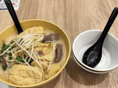 -谭仔米线(皇庭广场店)