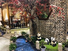 -万重锦·人文川菜馆(骡马市店)