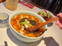 荤汤豆腐花-卯时·龙光雅宴·精致锡帮菜(惠山古镇店)