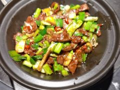 小炒猪肝-云海肴云南菜·蒸汽石锅鱼(青岛万象城店)