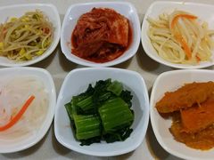 前菜-梨满园韩国料理