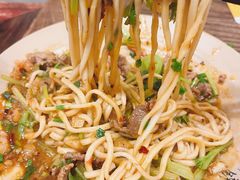 -方铲铲·成都板凳面(滨江银泰店)