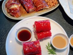 -蝴蝶里·粤菜·点心(滨江龙湖店)