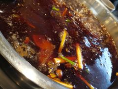 -肖肖酸萝卜鱼火锅(总店)