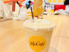 中冰拿铁-麦当劳(金谷里G·MALL店)