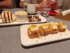-Efes Turkish & Mediterranean Cuisine 艾菲斯餐厅(陆家嘴店)