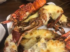 -大连市游泳馆-地面停车场