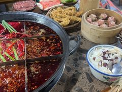 -正南齊北重庆老火锅(光华村直营店)