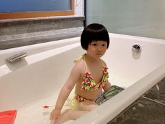 -大连金石滩绿发温泉假日酒店