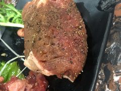 -啊美丽炭火烤肉(滑翔一店)