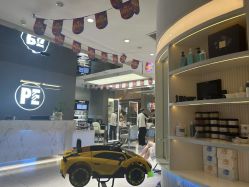 -PE SALON