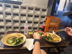 -方铲铲·成都板凳面(滨江银泰店)