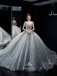 点击看大图 -Renee芮亦婚纱