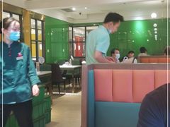 大堂-刘胖子家常菜·蹄花焖藕(兴业店)